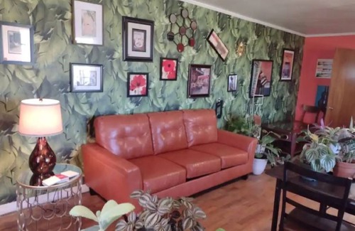 Savannah Casa | SOLID GROUNDS Eclectic house in small town