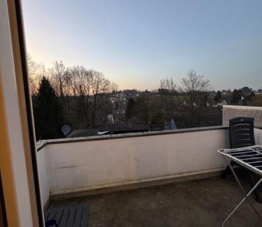 Solingen Apartamento | Solinger Wohnung mit Balkon