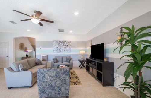 Loughman Complejo | Solterra Resort 11 Bed 9 baths