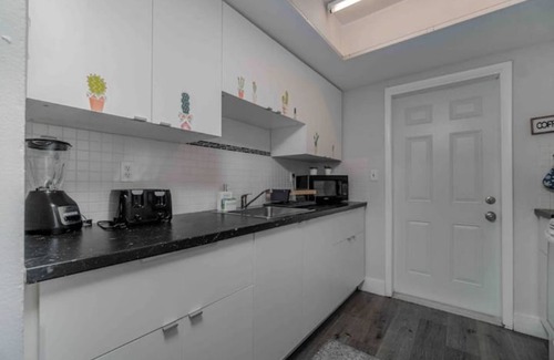 Biscayne Park Casa | SOLIMAR MIAMI BEACH HOUSE