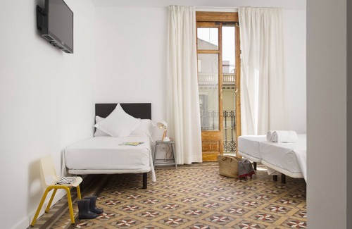 Sant Pere Casa | Som Nit Triomf