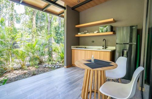Punta Uva Casa | Sombra Bungalow, AC and Plunge Pool near Arrecife