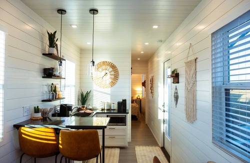 Alpine Casa | Somewhere in Texas Container Home