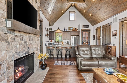Elk Park Casa | Sommer Hus at Eagles Nest: Pet Friendly Single Level