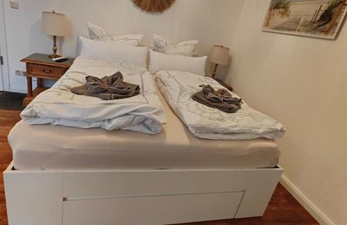 Tribseer Vorstadt Apartamento | Sommerhaus Seidel - mit kostenlosem Parkplatz -
