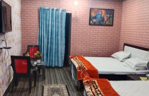 Vrindavan Hotel | Somnath residency radhe nikunj