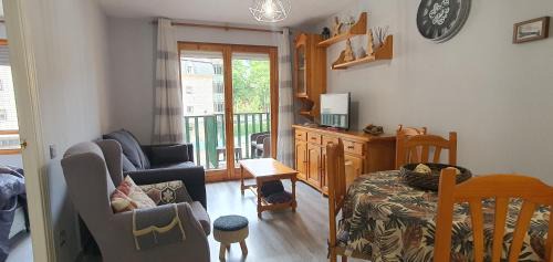 Canfranc-Estacion Apartamento | Somport bienvenidos a Canfranc Family