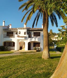 Son Bou Apartamento | Son Bou Bonito y renovado Apartamento