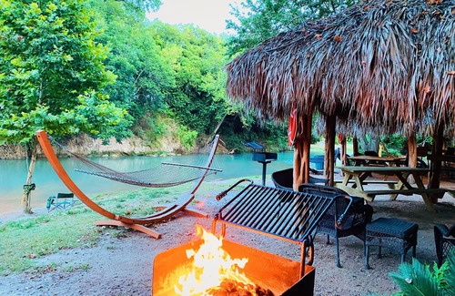 Prairie Lea Cabina | Son's Blue River Camp Glamping Cabin A