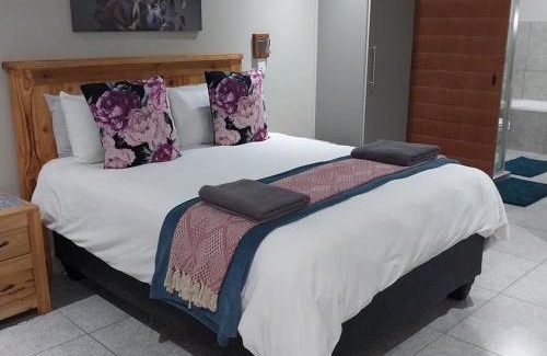 Marloth Park Casa | Sonador Bush House
