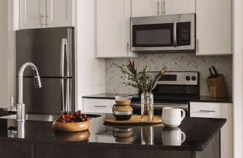 East Cesar Chavez Apartamento | Sonder at East 5th | Two-Bedroom Apartment w/ Balcony