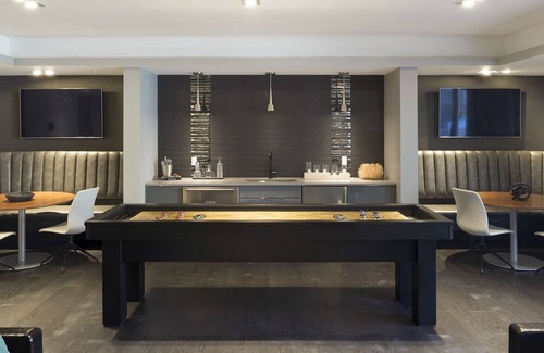 Downtown East Apartamento | Sonder at East End | Superior One-Bedroom Apartment w/ Balcony