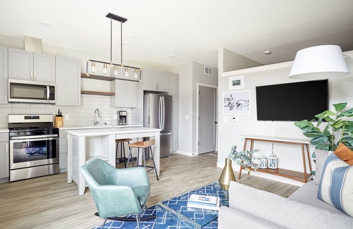 Mill District Apartamento | Sonder at Vicinity | One-Bedroom Apartment