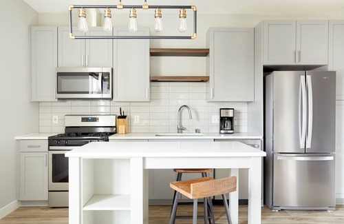 Mill District Apartamento | Sonder at Vicinity | One-Bedroom Apartment