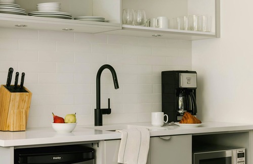 West End Apartamento | Sonder by Marriott Bonvoy Revival Apartments English Bay