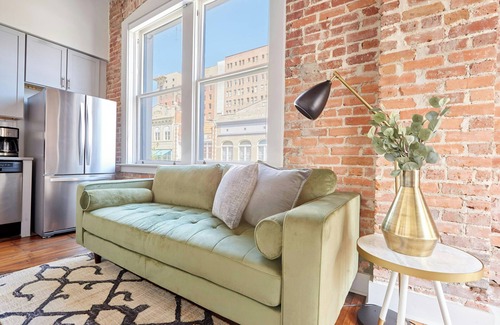 Historic District - North Apartamento | Sonder by Marriott Bonvoy The Drayton Apartments Historic District