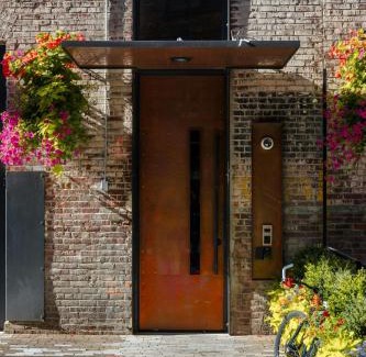 Pioneer Square Hotel | Sonder by Marriott Bonvoy RailSpur Apartments Pioneer Square