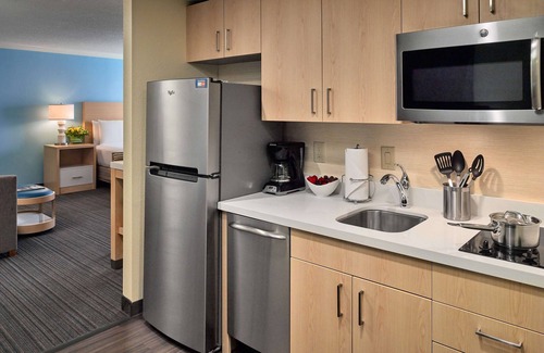 Gwinnett Place Hotel | Sonesta ES Suites Gwinnett Place Atlanta