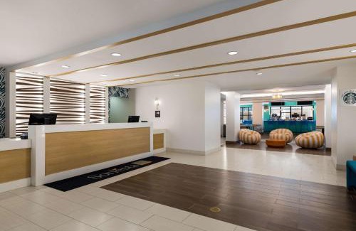 Florida Central Atlantic Coast Hotel | Sonesta ES Suites Orlando International Drive