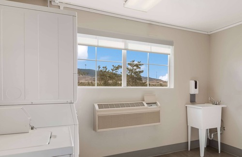 Reno/Tahoe Airport Hotel | Sonesta ES Suites Reno