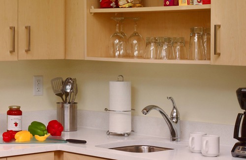 White Station Hotel | Sonesta Simply Suites Memphis East Poplar Pike ​