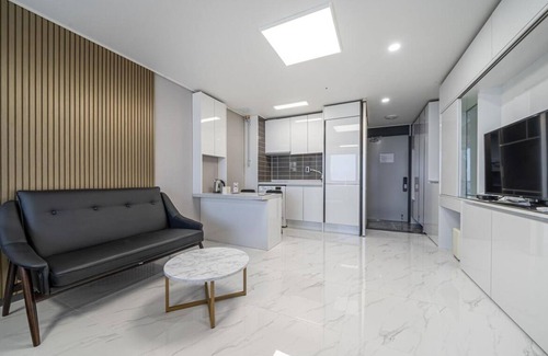 Haeundae Hotel | Song Jeong Hotel Blue Castle