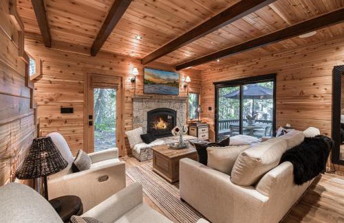Tahoma Casa | Songbird Cabin at Chambers by Tahoe Getaways - Pet-Friendly 2 BR with HOA Access