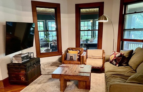Cochecton Casa | Songbird Estate