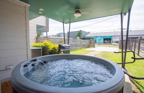 Chestnut Hill Casa | Songbird Suite A
