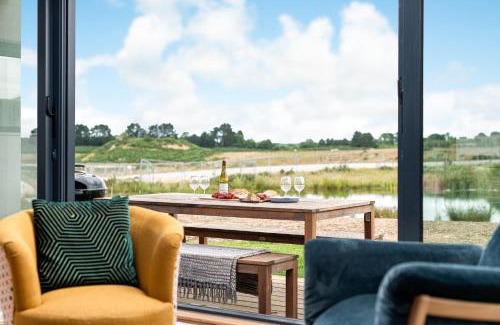 Warmwell Casa | Songbird SV30 Silverlake Dorset