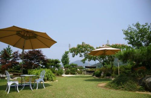Wonyul-ri Casa | Songjukheon Pension