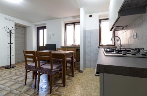 Pont-Saint-Martin Casa | Sonia Holiday Home - Depandance Kevin