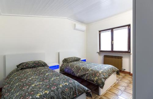 Pont-Saint-Martin Casa | Sonia Holiday Home - Depandance Kevin