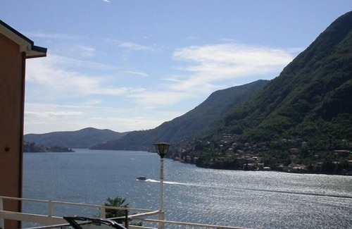 Pognana Lario Apartamento | Sonia Musica Aperol Holiday Apartment with Lake View