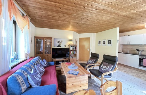 Todtnau Apartamento | Sonnenblick II by Interhome