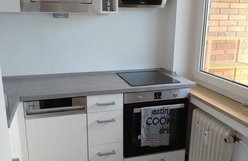 Friedenheim Apartamento | Sonnige 1 Zi. Wohnung mit Balkon