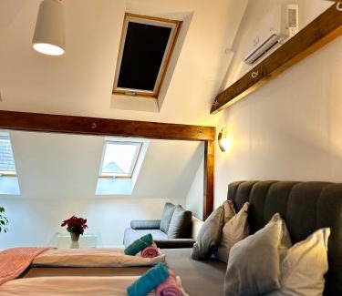 Jueterbog Apartamento | Sonnige Dachgeschoss-Oase!