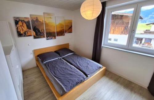 Axams Apartamento | sonnige Ferienwohnung mit Balkon