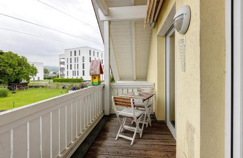 Kadelburg Apartamento | Sonnige Ferienwohnung mit Balkon