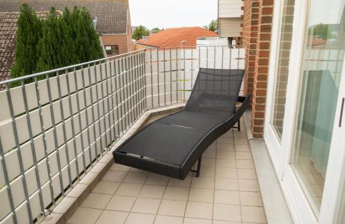 Groemitz Apartamento | Sonnige Ferienwohnung mit Balkon und gute Lage