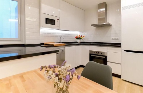 Stadtkern Apartamento | Sonnige und helle Wohnung