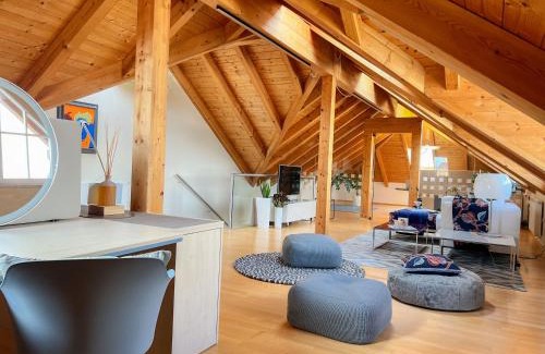 Seekirchen am Wallersee Casa | "SONNTAGSGLÜCK" - Premium Apartments Seekirchen, ruhiges Feriendomizil im Grünen, gemeinsamer Poolarea