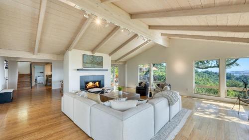Sonoma Casa | Sonoma Skyhouse by AvantStay Pool Sauna Hot Tub Stunning Valley Views
