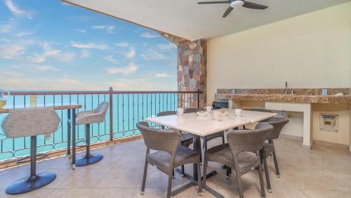 Bella Vista Casa | Sonoran Sky