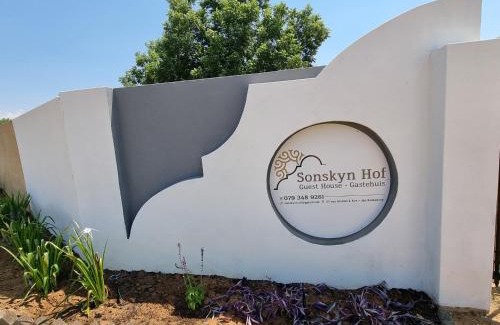 Phokwane Casa | Sonskyn Hof Guest House/Gastehuis