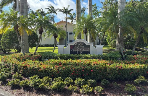 Golden Lakes Apartamento | Soothing 2-bedroom apartment with AC in Royal Palm beach