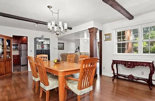 Trumbull Casa | Soothing 4-bedroom house with AC in Trumbull