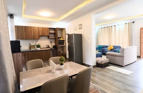 Nanyuki Apartamento | Soothing apartment with WiFi, fully furnished kitchen in charming Nanyuki