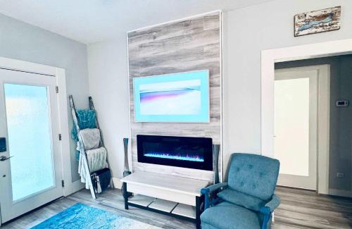 Nederland Casa | Soothing Blues in Peaceful 2BR 1BA Cottage