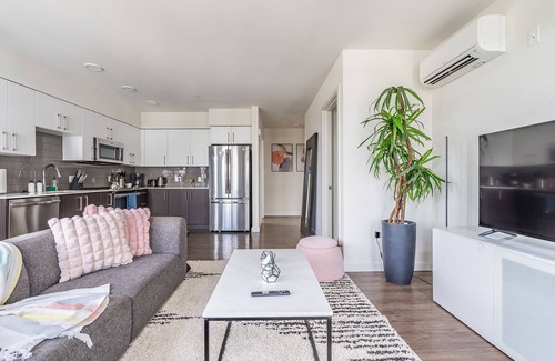West Bellevue Apartamento | Sophari's Apartments in Bellevue